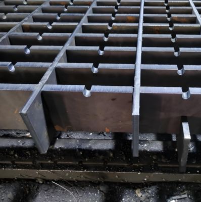 Plain I-Bar Walkway Galvanized  Steel Grating For Trench Steel Drain Grate