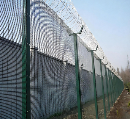 2.0m High PVC Coated Galvanized Anti Climb Welded Wire Mesh Fence Panel for High Security Perimeter